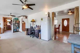 820 Frances Dr, Vista, CA 92084 - Photo 25