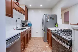 820 Frances Dr, Vista, CA 92084 - Photo 9