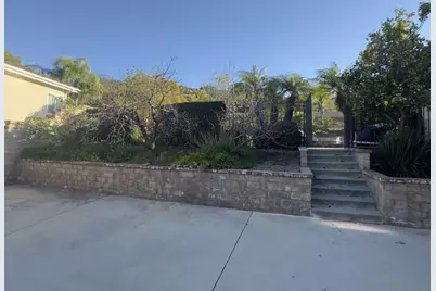  2227 Mapleleaf Ave, Thousand Oaks, CA 91320 - Photo 33