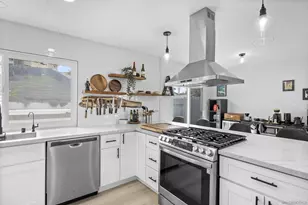 7573 Gayneswood Way, San Diego, CA 92139 - Photo 11