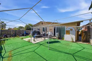 627-629 N Citrus Ave, Vista, CA 92084 - Photo 25