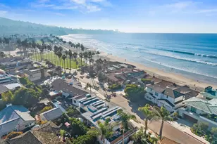 8477 El Paseo Grande, La Jolla, CA 92037 - Photo 5