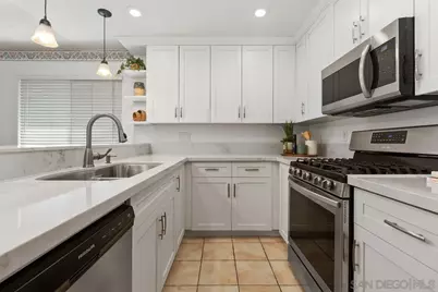  11026 Via Asti, San Diego, CA 92129 - Photo 13