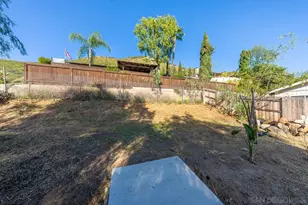 1395 S Somermont Dr, El Cajon, CA 92021 - Photo 27