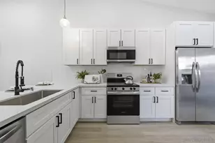 18023 Avenida Alozdra, San Diego, CA 92128 - Photo 9