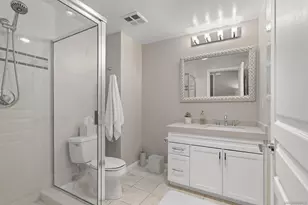 555 Front St, San Diego, CA 92101 - Photo 33