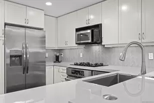 555 Front St, San Diego, CA 92101 - Photo 7