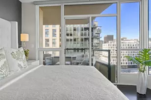 555 Front St, San Diego, CA 92101 - Photo 27