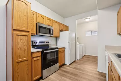  41410 Juniper St #6-14, Murrieta, CA 92562 - Photo 11