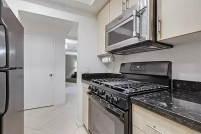  7826 Topanga Canyon Blvd #210, Canoga Park, CA 91304 - Photo 25