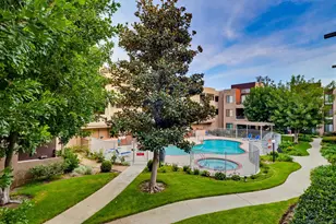 7826 Topanga Canyon Blvd, Canoga Park, CA 91304 - Photo 37
