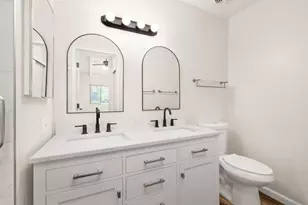 3281 Loma Riviera Dr, San Diego, CA 92110 - Photo 19