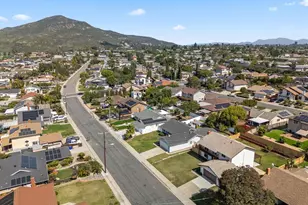 6243 Lake Lomond Dr, San Diego, CA 92119 - Photo 29