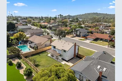  6243 Lake Lomond Dr, San Diego, CA 92119 - Photo 27