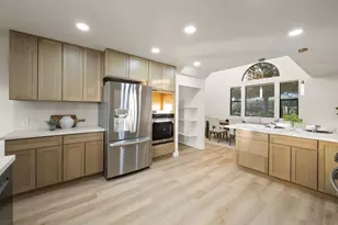 7001 Almaden Ln, Carlsbad, CA 92009 - Photo 19