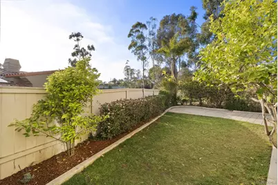  5825 Caminito Del Estio, La Jolla, CA 92037 - Photo 33