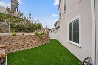  1521 Meriwood Way, Vista, CA 92083 - Photo 35