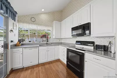 13849 Gorrion Ct, El Cajon, CA 92021 - Photo 5