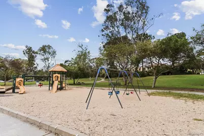  8368 Via Sonoma, La Jolla, CA 92037 - Photo 33