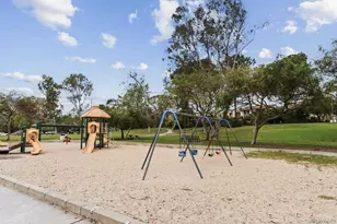 8368 Via Sonoma, La Jolla, CA 92037 - Photo 33