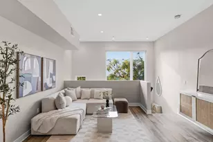 2055 Fifth Ave, San Diego, CA 92101 - Photo 3