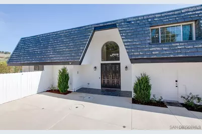  9431 W Lilac Rd, Escondido, CA 92026 - Photo 5