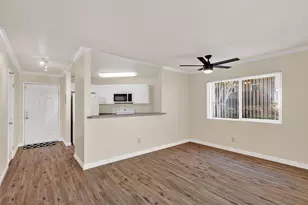 7545 Charmant Dr, San Diego, CA 92122 - Photo 7