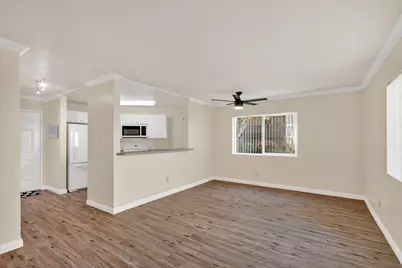  7545 Charmant Dr #1307, San Diego, CA 92122 - Photo 5