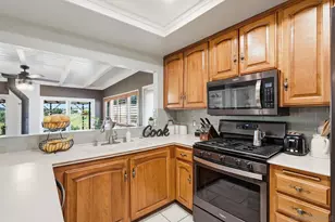 7001 Lemonwood Ln, Lemon Grove, CA 91945 - Photo 15