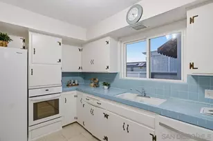 829-31 Avalon Ct, San Diego, CA 92109 - Photo 41