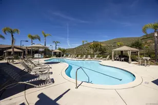 10910 Serafina Ln, San Diego, CA 92128 - Photo 33