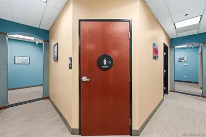  131 Orange Ave, Coronado, CA 92118 - Photo 11