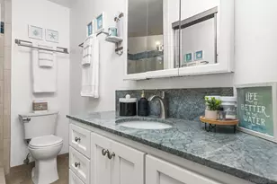 1021 Scott St, San Diego, CA 92106 - Photo 21