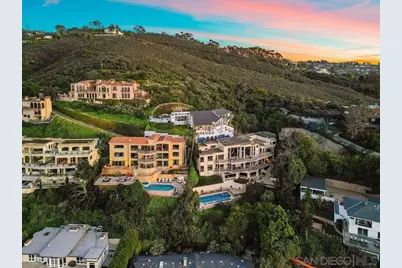  1705 Valdes Dr, La Jolla, CA 92037 - Photo 69