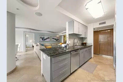  1760 Avenida Del Mundo #101 & #110, Coronado, CA 92118 - Photo 27