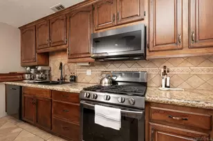 18097 Valladares Dr, San Diego, CA 92127 - Photo 11