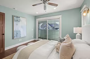 816 F, Coronado, CA 92118 - Photo 21