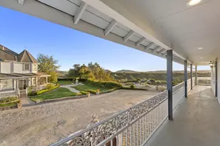 39650 Patagonia Ct, Temecula, CA 92591 - Photo 47