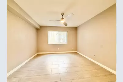  7405 Charmant Dr #2001, San Diego, CA 92122 - Photo 9