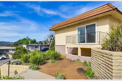  725 E 4th Ave #Unit G, Escondido, CA 92025 - Photo 5