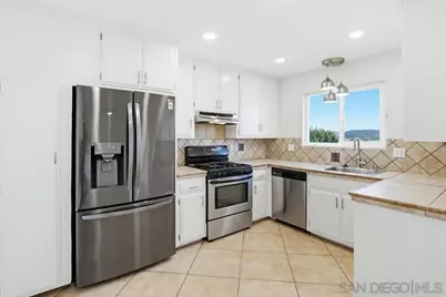  725 E 4th Ave #Unit G, Escondido, CA 92025 - Photo 13