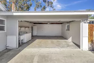 5590 Maryland Ave, La Mesa, CA 91942 - Photo 27