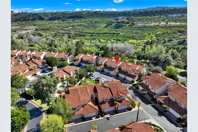  10909 Creekbridge Pl, San Diego, CA 92128 - Photo 23