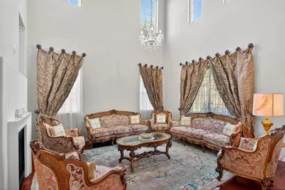  18410 Lakepointe Dr, Riverside, CA 92503 - Photo 9