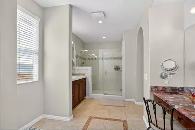  18410 Lakepointe Dr, Riverside, CA 92503 - Photo 43