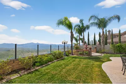  18410 Lakepointe Dr, Riverside, CA 92503 - Photo 51