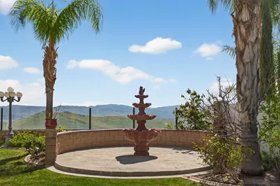  18410 Lakepointe Dr, Riverside, CA 92503 - Photo 53