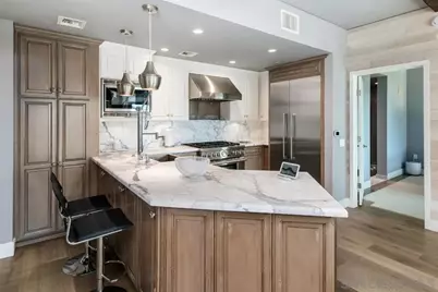  801 Ash St #1303, San Diego, CA 92101 - Photo 11