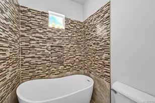 4062 Union Square Ln, San Diego, CA 92105 - Photo 17