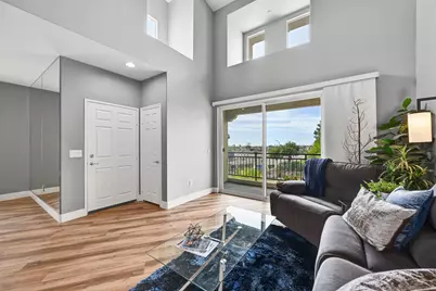  4062 Union Square Ln, San Diego, CA 92105 - Photo 3